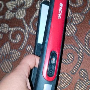 Nova Hair Straightener