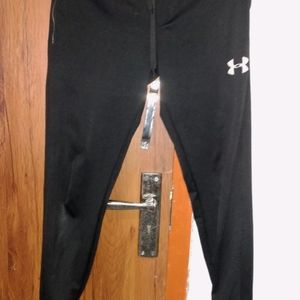 MEN TRACK PANT