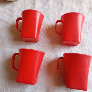 Cups For Kids. (Free Whiskle)