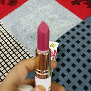 Myglamm Lipstick