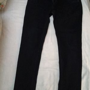 Like New Black Faded Fitted Skinny 👖 For Girls