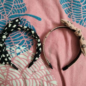 Set Of 2 Hairbands With A Bow