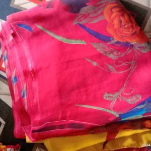 Printed Floral Multi-coloured Saree