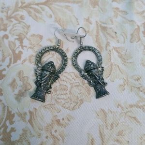 Beautiful Earrings!!