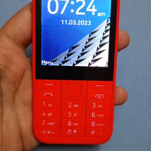 Nokia 225 Worth 3600₹