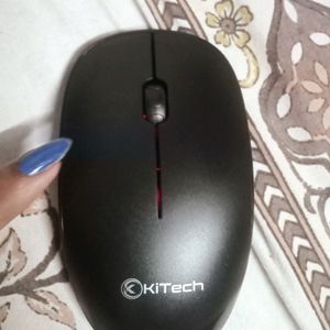 Laptop With Mouse