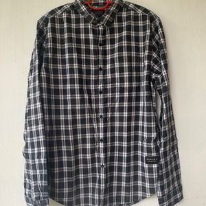 Levi’s Full shirt