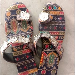 Scarf, Earings Footwear