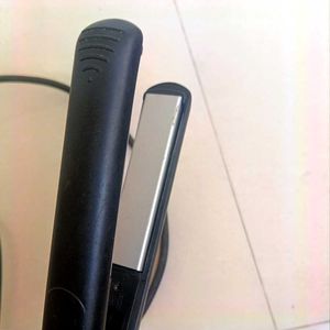 PHILIPS HAIR STRAIGHTENER