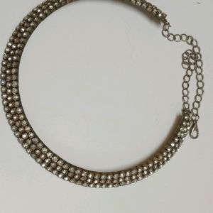 Choker With Stones