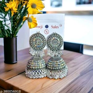 Jwellery Earrings Jhumka