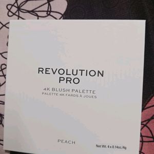 Makeup Revolution Pro Palette