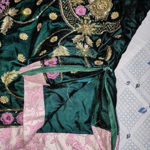 Green Blouse With Pink Net Dupatta