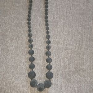 New Grey Necklace Set With Earrings