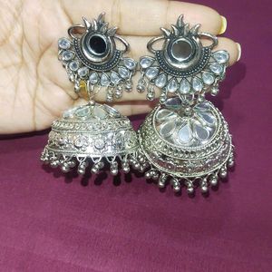 Jhumka