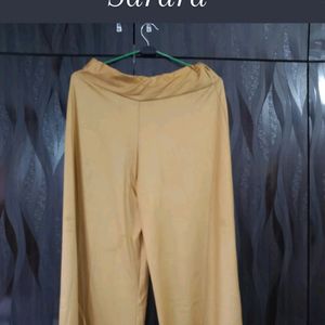 Designed Kurti With Sarara