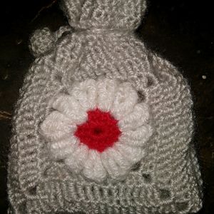 Daisy Crochet Pouch