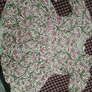 4 Short Floral Kurta🌸