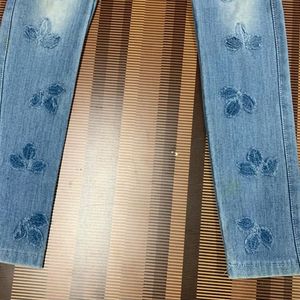 O-31 Size 28 Women Denim Jeans