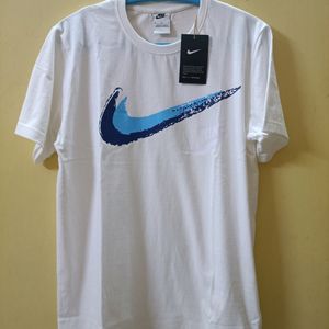 Nike Tshirt