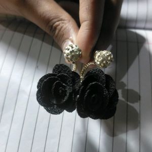 Flower Design Black And Pink Earrings