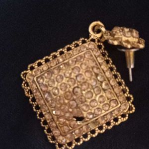 Golden Earrings With Stone Work