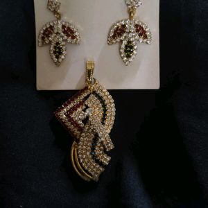 Trendy Jewellery Sets