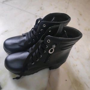 💥30₹ Off Black Boots