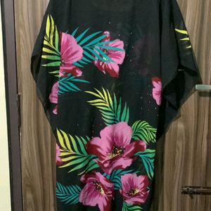 Kuttan L Size Beach Wear Dress With Nail Polish