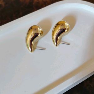 Korean Golden Tear Drop Earrings