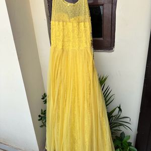 OFFER FOR TODAY 🚨🚨🚨Beautiful Party Gown