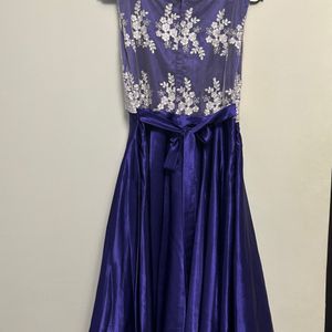 Satin dress with sequins