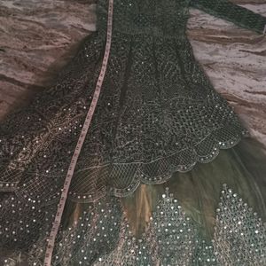 Long Pista Gown