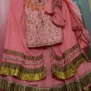 Kids Lehnga With Attatch Duppata