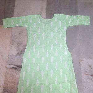 Green Kurthi