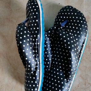 Women Slippers With Polka Dots