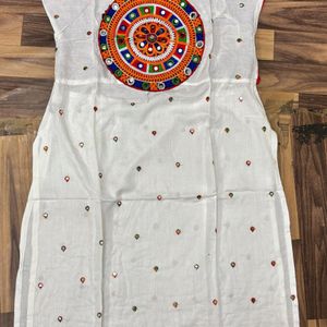 Super Comfortable and Smooth Fabric Long Kurti