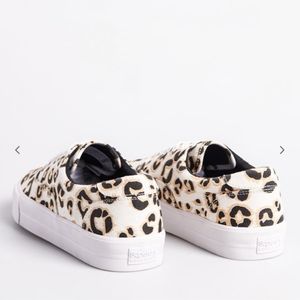 SUPERDRYLeopard Print Classic Lace-UpCasual Shoes