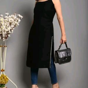 Black Kurti