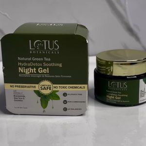 Lotus Botanical Night Gel For Face