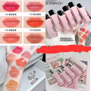 Exclusive Gege Bear Cover Pink Lip Glaze 6in 1