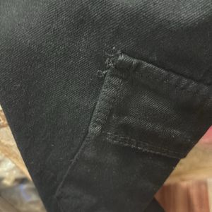 Black Pocket Jeans