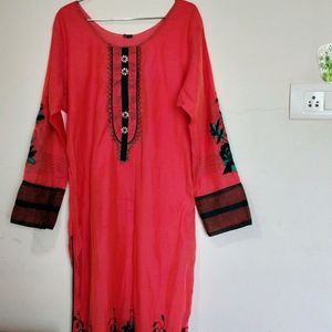 Beautiful Straight Designer Kurti