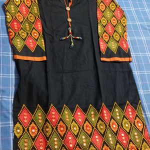 Heavy Embroidery And Beautiful Black Kurti