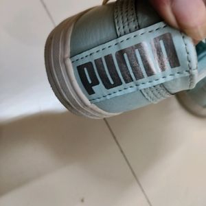 Branded Puma Shoes