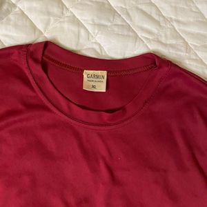 red tshirt for men