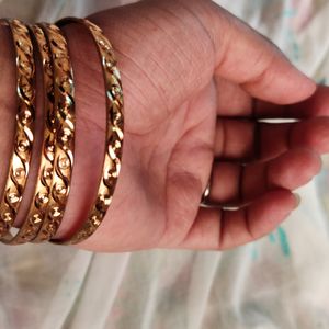 GOLD PLATED BANGLES