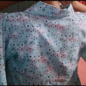 Women Floral Print Top