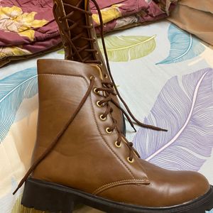 Womens Boots