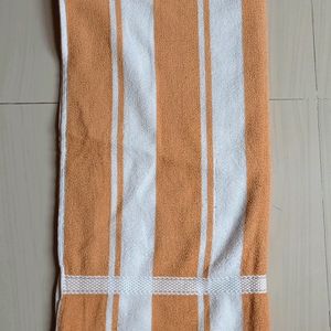 BATH TOWEL